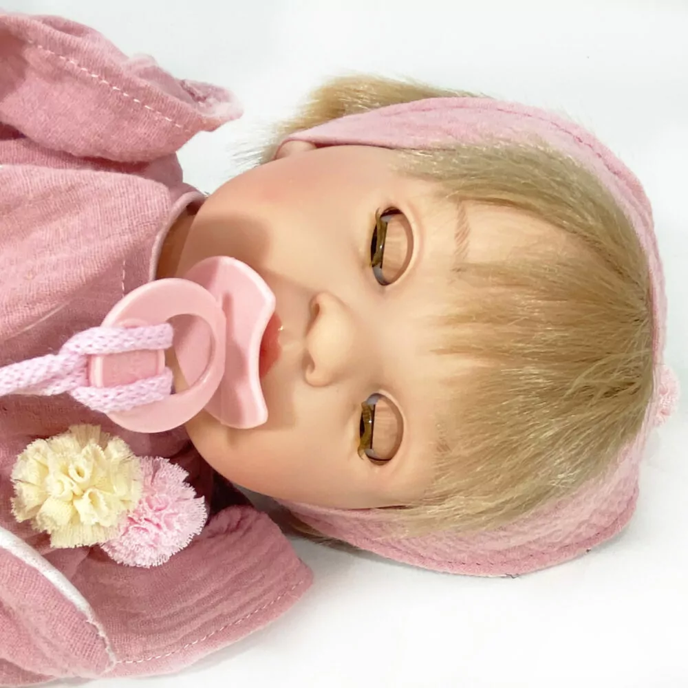 girotondo giocattoli lecce noa pink doll blonde nines donil 1920 01